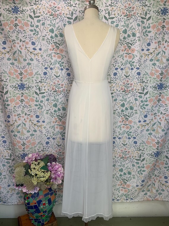 Nightingale Slip in White