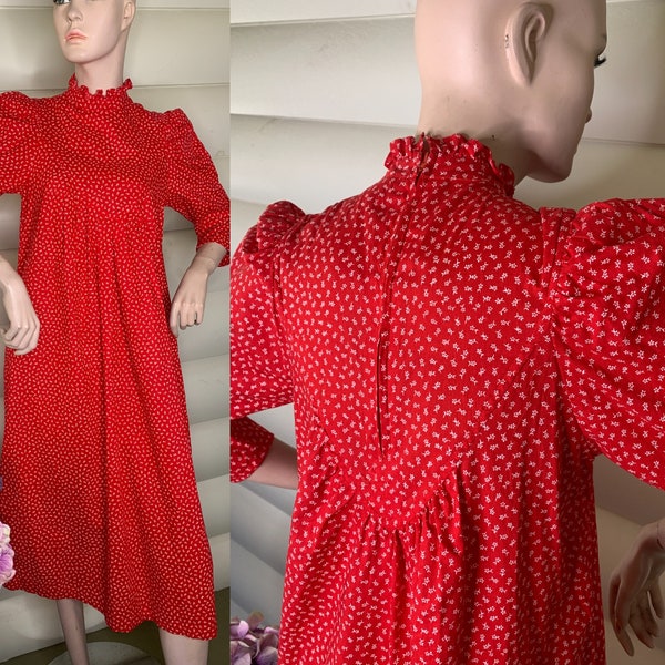 Red Calico Print Robbie Bee Dress | Prairie Peasant Dress | Cotton | Size 7/8 | High Ruffled Collar | Small Shoulder Pads