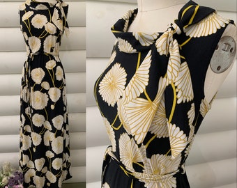 Large Floral Print Nylon Dress | Collette - Sydney | Collar Scarf | Sleeveless | Maxi Dress | Made in Taiwan | Excellent Condition