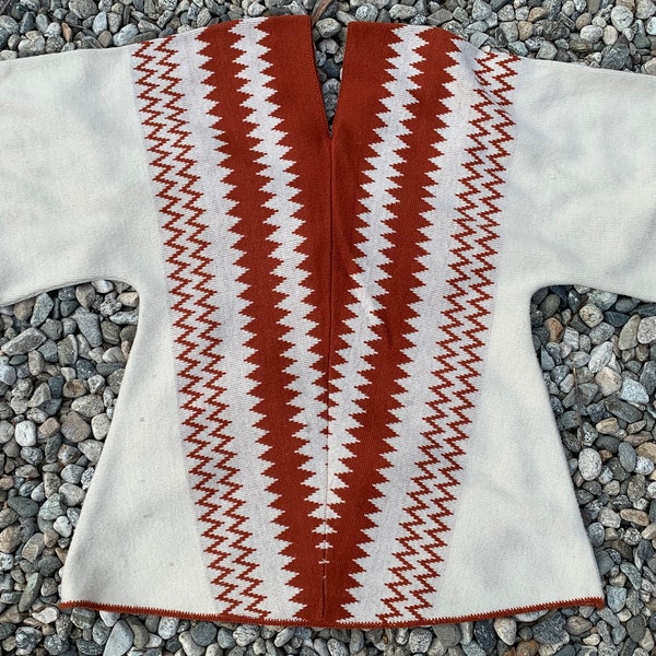 Gorgeous Zig Zag Pattern Poncho Sweater | Cream Rust Colored | 100% Acrylic Orlon | Boho Bohemian Hippy | Woodstock