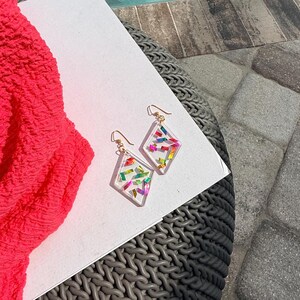Earrings - Confetti Fun Resin Dangle Earrings  — Super Lightweight Colorful Diamond Dangles