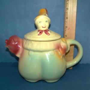 Vintage 40's Clown / Pig Shawnee Tom Thumb Teapot