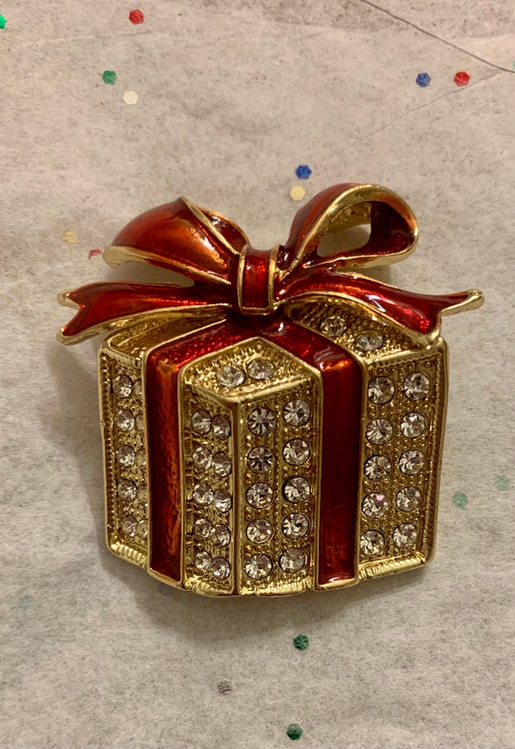 Accessorize brooches best sale
