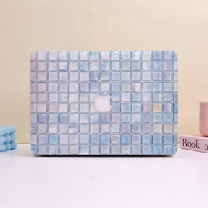 Funda protectora para MacBook con diseño de azulejos azules estilo desgastado, funda mate personalizada para portátil.