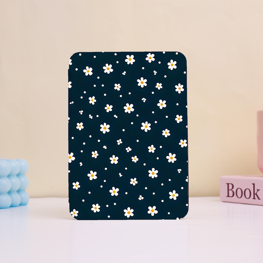 Creative White Flower Blue Bottom Design Kindle Paperwhite Case ...