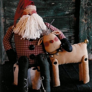 Santa Doll Pattern, Reindeer Pattern, Primitive Santa Pattern, Christmas Reindeer Pattern, Santa Pattern, PDF Digital Download, Christmas