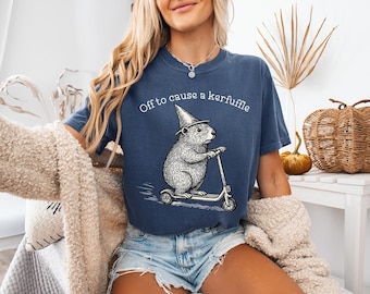 Camiseta con colores cómodos que provocan un alboroto, divertida camiseta con gráfico de scooter de capibara