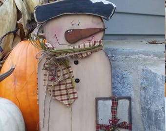 Primitive Country Wooden Snowman/Standing Snowman/Wooden Snowman/Made PER Order NOT ready to ship