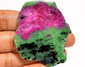 Fetta di zoisite rubino, lastra di zoisite rubino grezza lucidata a mano, decorazione per la casa, pietra preziosa di cristallo curativa, dimensioni della fetta 52X42X7 mm (fetta come da immagine)