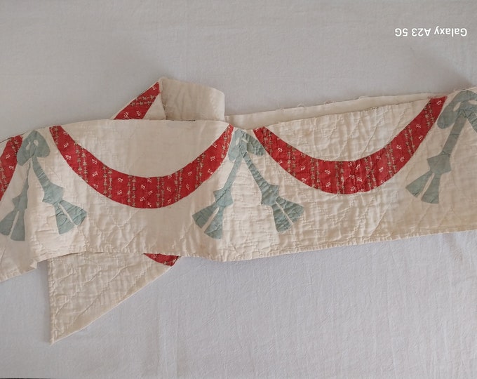 Vintage Border From Quilt Faded Some 7 X 76 Quilt Border Decorative