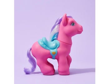 Hasbro My Little Pony G3 Y2K Pink Pony Figure Blue Saddle Heart Cutie Mark