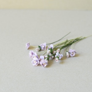4-10 mm / 20 fiori di carta lilla e boccioli di rosa di carta