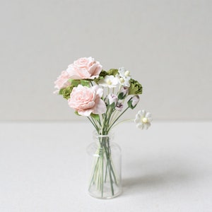 5-25 mm / 33 gemischte Blumen aus Maulbeerpapier