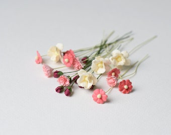 5-15   mm / 40   Mixed Colors of   Mulberry Paper  Flowers