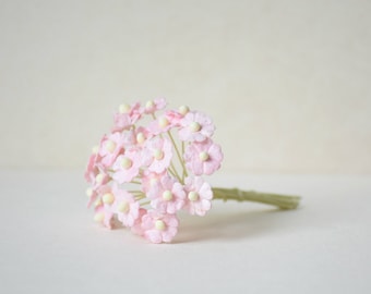 10 mm / 25 Rosa Maulbeerpapierblumen 121