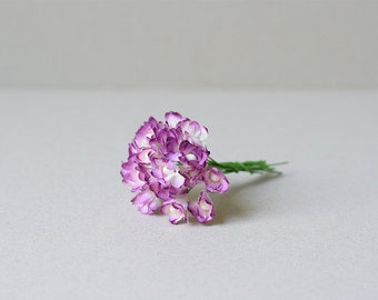 10 mm  /  30  Mixed White & Purple   Paper Flowers , Gypsophila  Paper Flowers