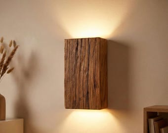 Wandleuchte aus wiedergewonnener Eiche, rustikale Holzwandleuchte, handgefertigte Massivholzlampe, Bauernhaus & moderne Hausbeleuchtung