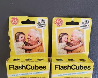 Cubos FlashCubes GE General Electric antiguos, paquetes de 2 unidades, años 60 y 70, 3 cubos por caja, EE. UU.