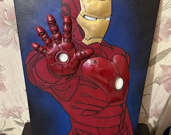 Superhéroe con armadura de hierro. Imagen volumétrica 3D. Imagen en relieve con retroiluminación.