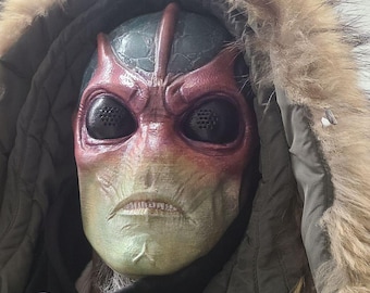 Máscara alienígena residente