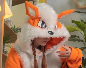 Sudadera con capucha de lobo naranja personalizada