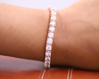 Handgefertigtes Armband, Rundschliff Moissanit Tennisarmband, Diamantarmband mit vier Zacken, konfliktfreies Hochzeitsarmband, Geschenk zum Valentinstag