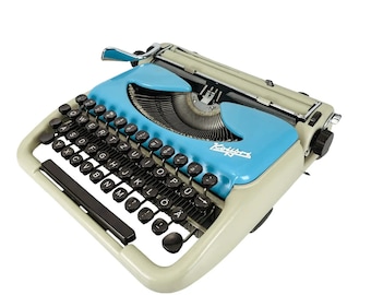 1950's Groma Kolibri Typewriter - Working and Good Looking - With