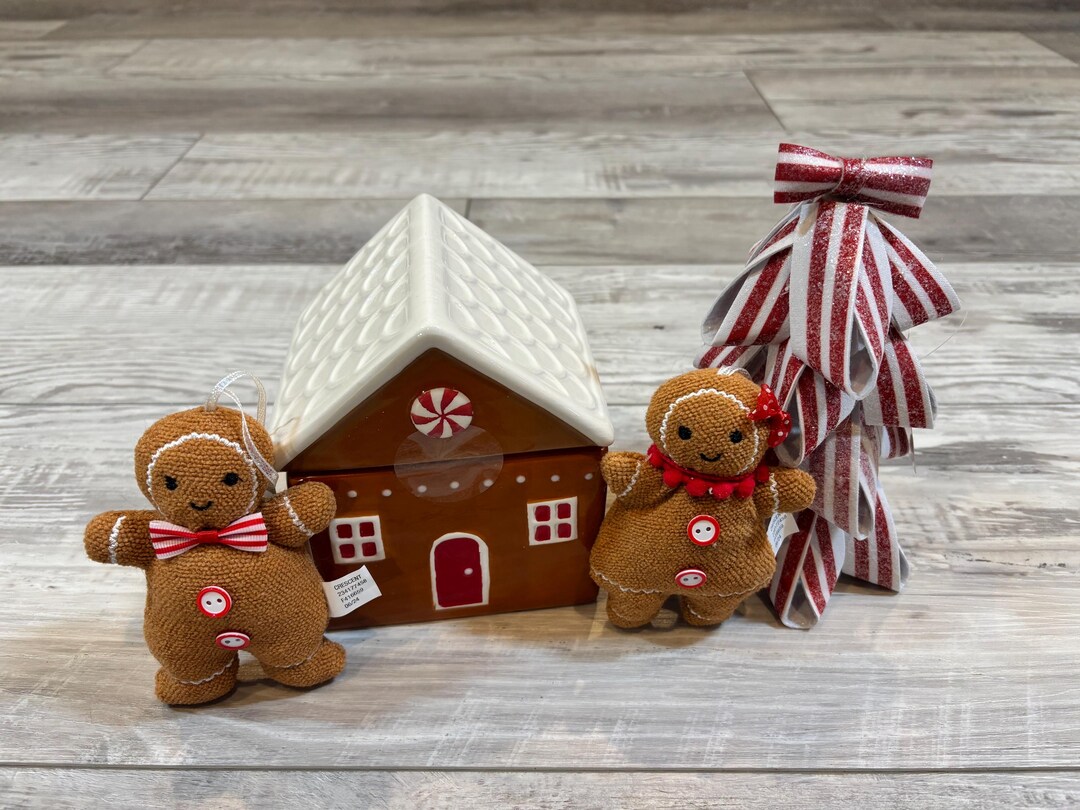 Target Bullseye Gingerbread House Cookie Jar, Gingerbread Ornaments ...