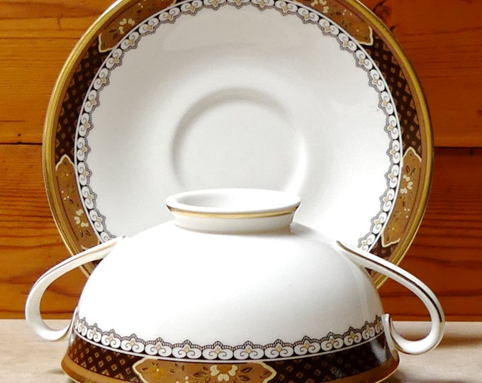 Vintage 1970 Soup Dish Royal Doulton 'Verona' Collection Twin Handled With Plate Pattern 85064 Fine English Bone China