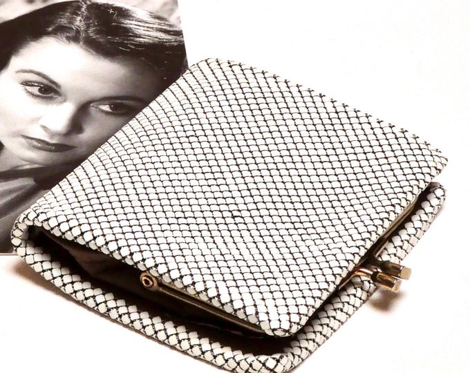 Vintage 1970 Authentic Glomesh Pesh Style Wallet with Chocolate Brown Interior