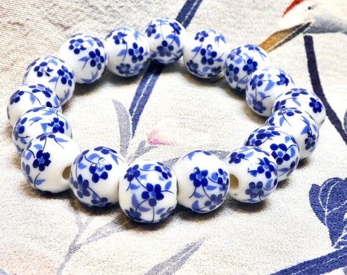 Vintage Beaded Bracelet 1990 Jingzenhen Ceramic Blue Blossom Hand Painted Beads