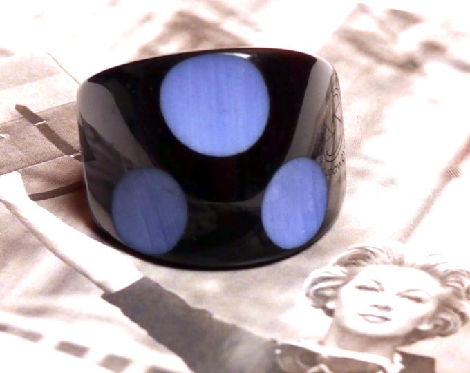 Vintage 1970 MOD Hard Lucite Plastic Black with Blue Dot Geometric Ring Funky Festival Jewellery