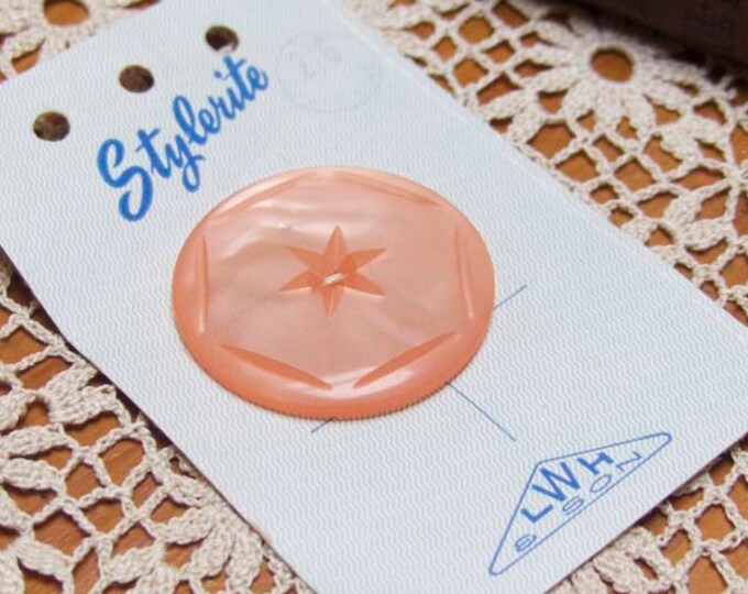 Vintage MCM Stylerite Peach Star Button, Original Card