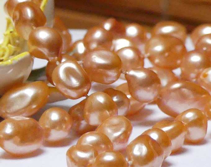 Vintage 1950 MCM Necklace Opera Length String Beads Long Pale Peach Lustre Beaded Boho Fairytale Wedding Jewellery