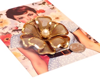 Vintage MCM 1950 Gold Tone Mesh Flower Brooch Faux Pearl Centre
