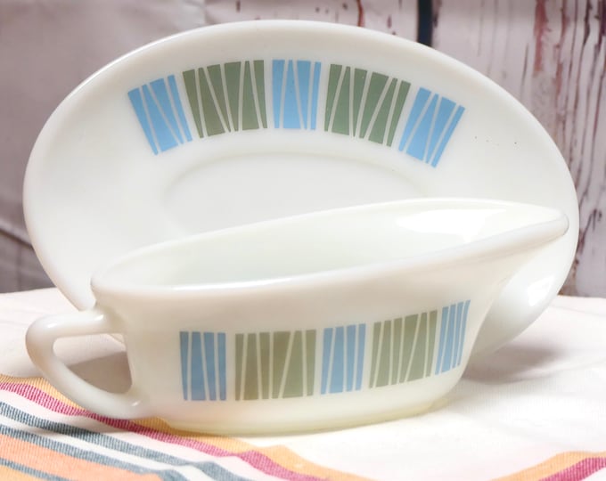 Vintage 1960s Retro JAJ Pyrex Sauce Boat and Saucer Collectable 'Matchmaker' Pattern in Sky Blue and Avocado Green
