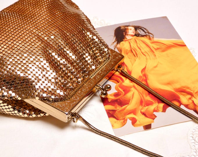 Vintage 1980 Genuine Gold Glomesh Small Evening Bag Purse Handbag Wedding Bridal Formal Accessory Australian Vintage Fashion