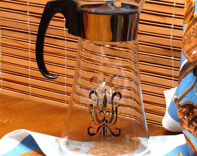 Vintage 1960s Glass Coffee Carafé Retro Jug with Gold Motif Retro Serving Ware Juice Jug