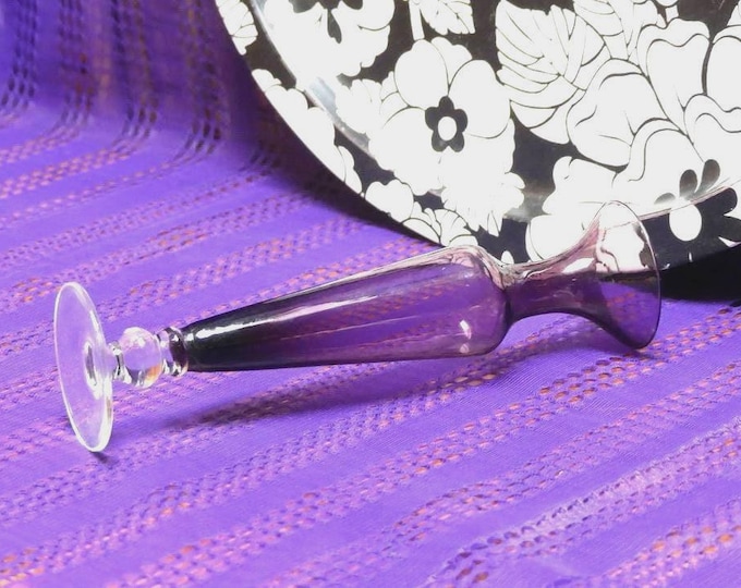Vintage 1970 Retro Bud Vase Wine-Grape Purple Glass Home Decor