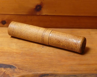 Vintage Timorese Bamboo Betel Nut Holder: Tribal Art, Ceremonial Utensil