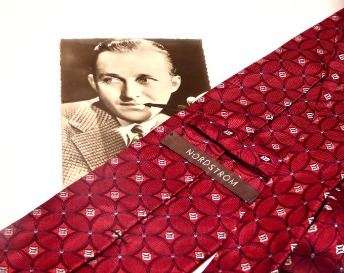 1980s Neck Tie: Nordstrom Retro Red Geometric Design