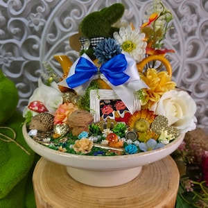 Centres de table inspirés de Tweedle dee et Tweedle dum Alice au pays des merveilles. Idéal pour les mariages ou les décorations de fête à thème. Décoration mignonne, cadeaux. CHÊNE.