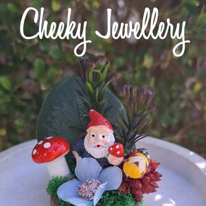 The cutest mini Gnome garden themescapes mini. Imagination play, creative play for kids. Gift ideas for girls or boys. Mini centrepieces