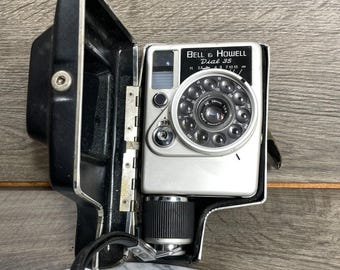 Custodia vintage Bell & Howell Dial 35 Half Frame per fotocamera a pellicola da 35 mm, prodotta in Giappone, stile retrò.