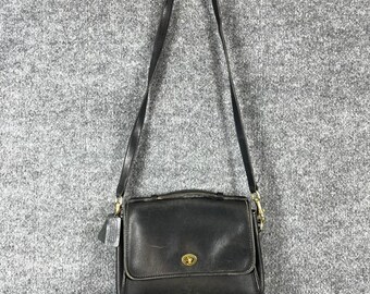 COACH Vintage 9033 Ergo Zip Shoulder Bag Black Full-grain Leather