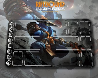 Playmat – Jax – Riftbound LOL TCG Game Mat 24x14 inches (600x350x2mm)