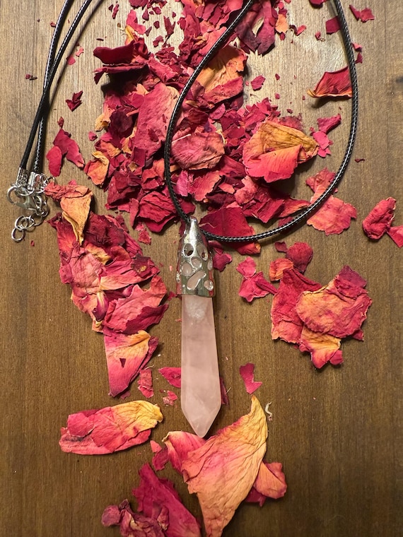 Rose Quartz Tower Necklace