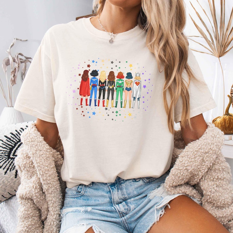 Camiseta de superhéroe femenina, camiseta Girl Power, estilo cómic imagen 1