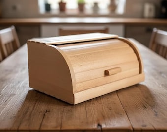 Handgjord brödlåda i naturlig form 38x27x17 cm. Köksinredning
