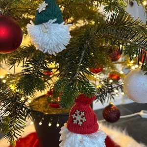 Handmade Macrame Christmas Gnomes Set – Boho Tree Ornaments, Holiday Decor, Xmas Gift